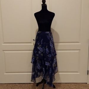 Floral layered long skirt